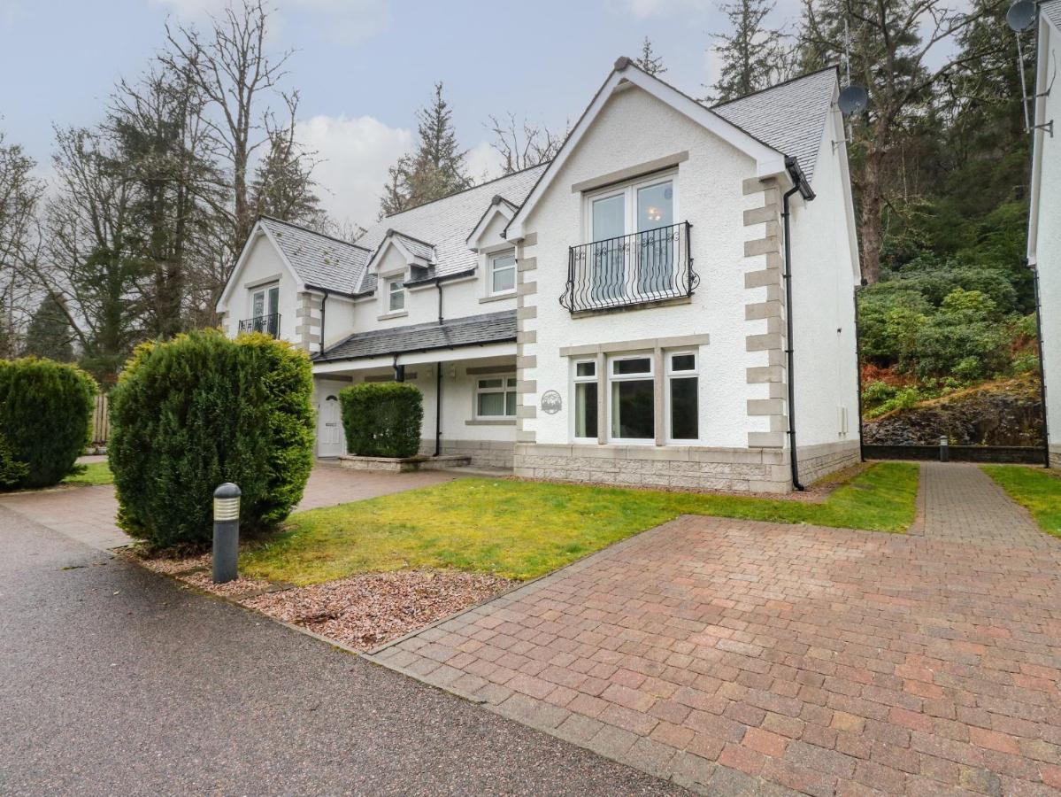 4 River Court Invergarry Exterior foto